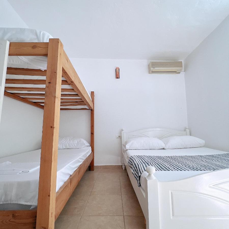 Garden Villa Naza Piqeras 외부 사진